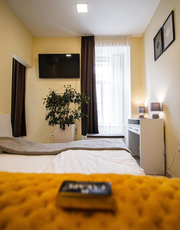 Fakapu Pince Es Panzio Bed & Breakfast Tokaj Exterior photo